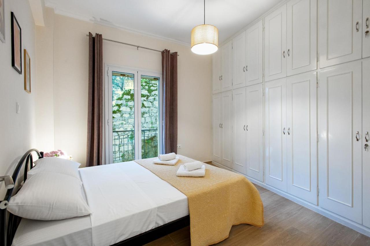 Helena'S Apartment In Corfu Town Exterior photo